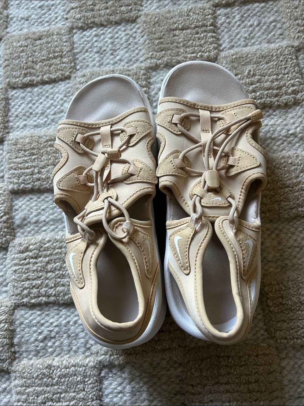 Nike Airmax Koko Beige Sport Sandal with Bungee Laces